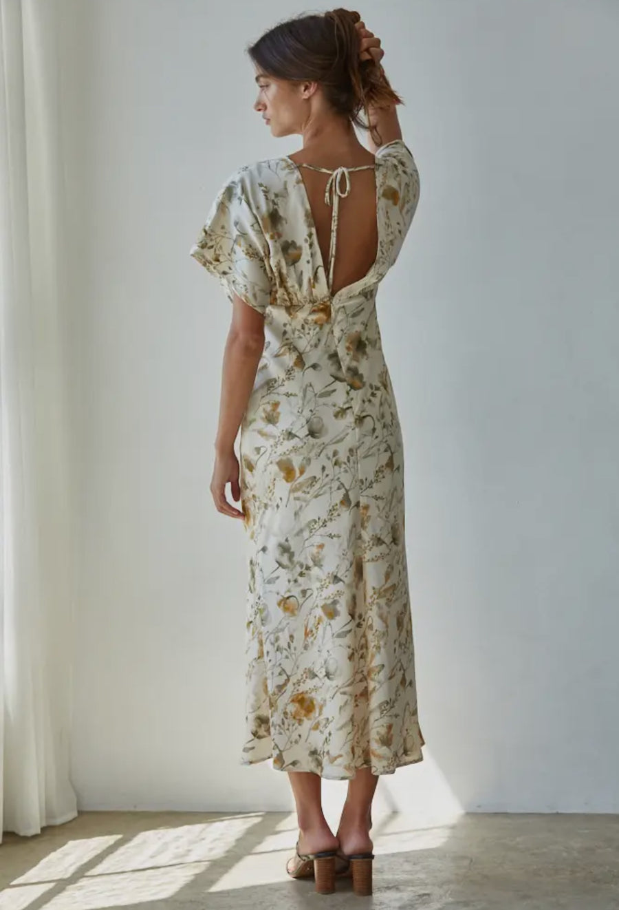 Floral Plunged Lace Dress