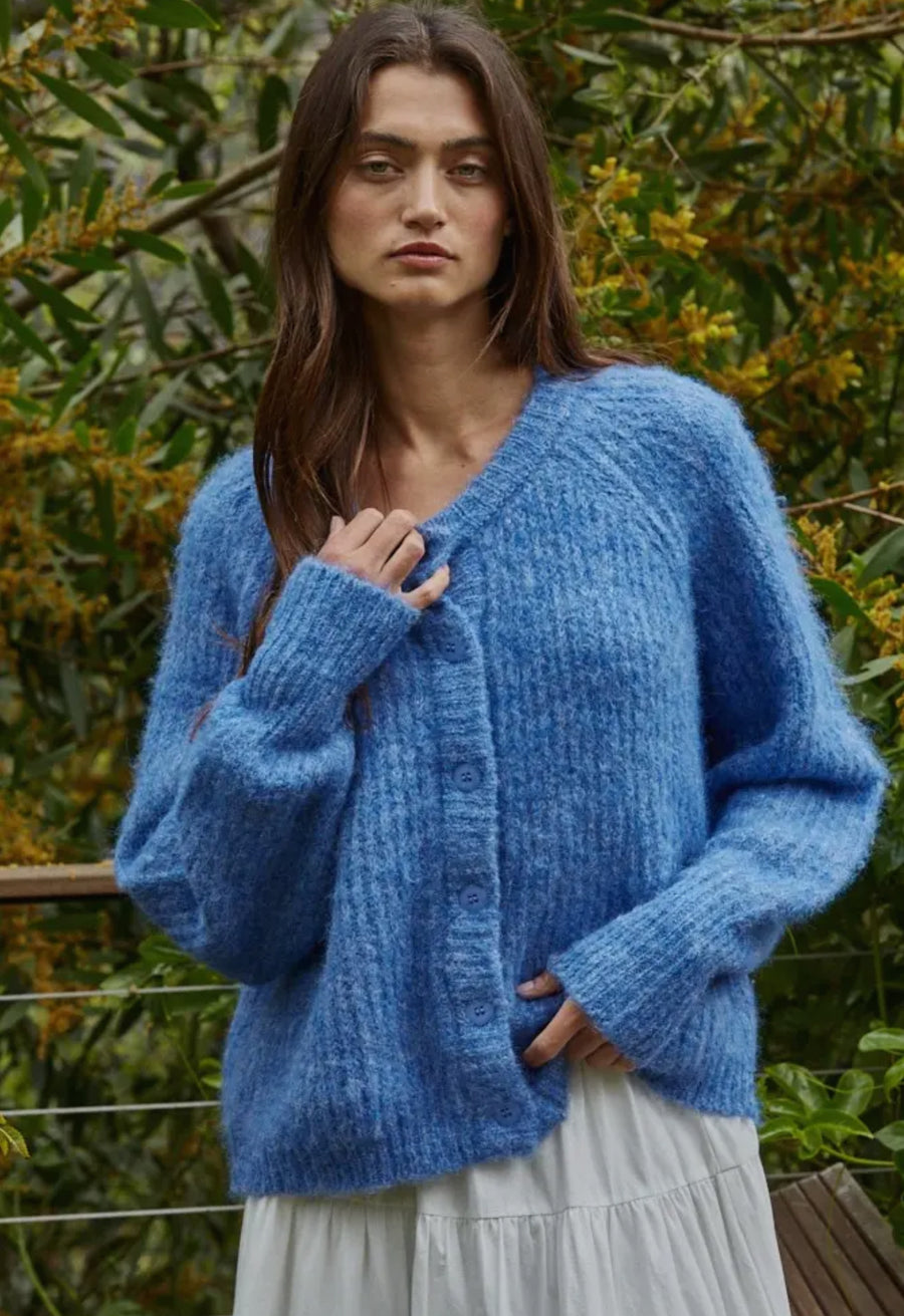 Colbolt Cardigan